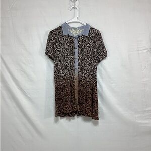 Gimmicks by BKE XL Button up Floral Top with contrast collar open back